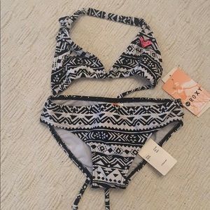Roxy Girl Tiki bikini size 8 girls